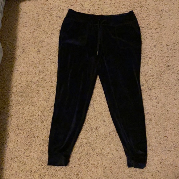 Black sweat pants - Picture 1 of 1